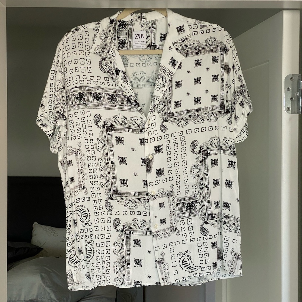 Zara relaxed fit print shirt